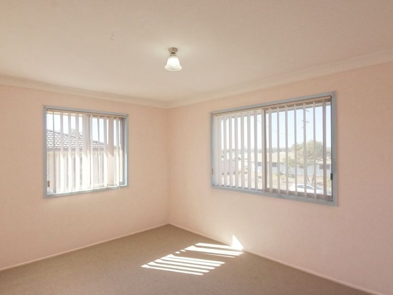 60 Proposch Street, Oakey QLD 4401