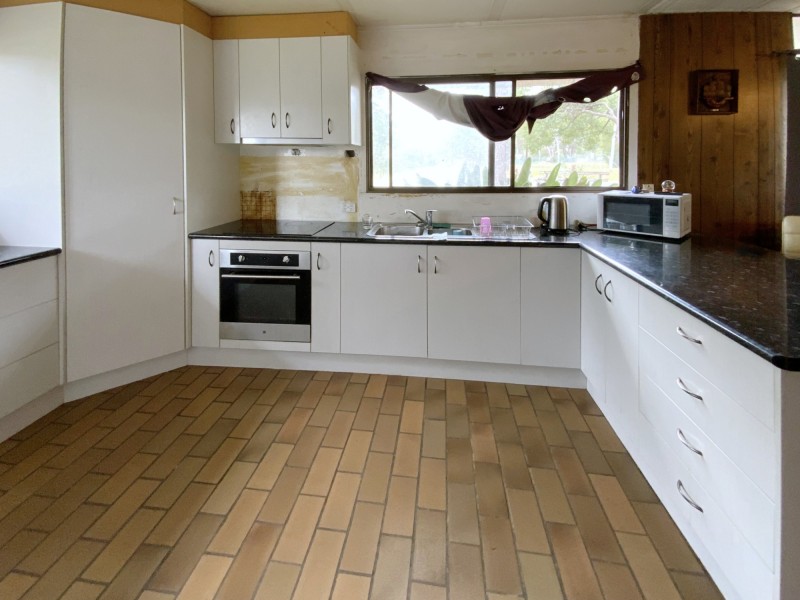 2 Hayden Street, Crows Nest QLD 4355