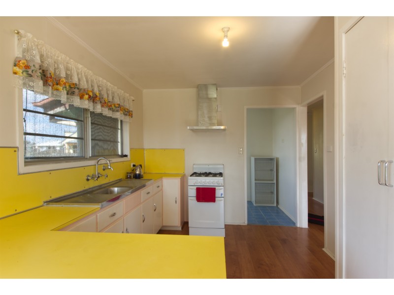 7 Shirley Street, Oakey QLD 4401