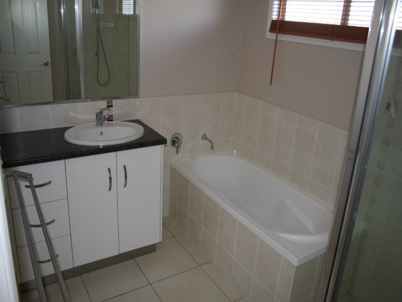 3 Desmond Street, Oakey QLD 4401