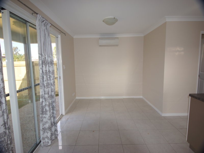 3A Desmond Street, Oakey QLD 4401