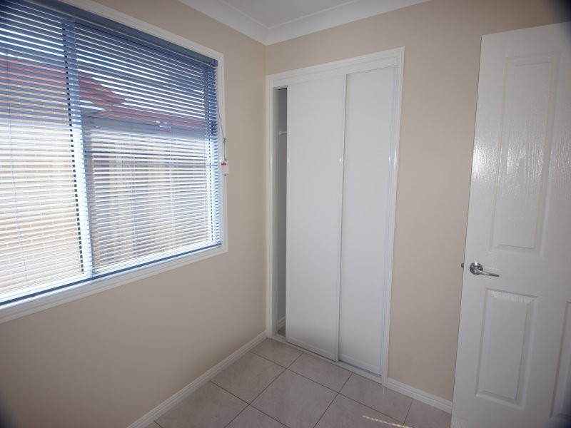3A Desmond Street, Oakey QLD 4401