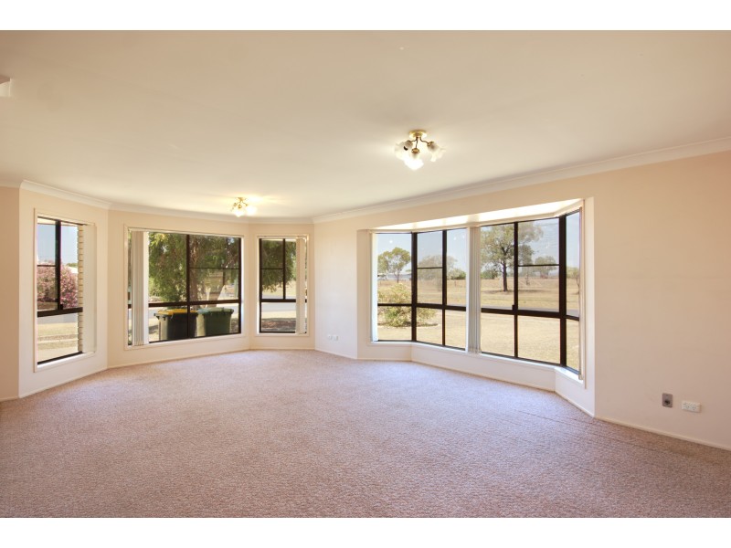 1/53 Hamlyn Road, Oakey QLD 4401