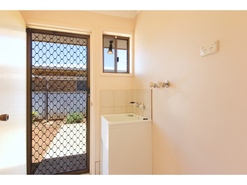1/53 Hamlyn Road, Oakey QLD 4401