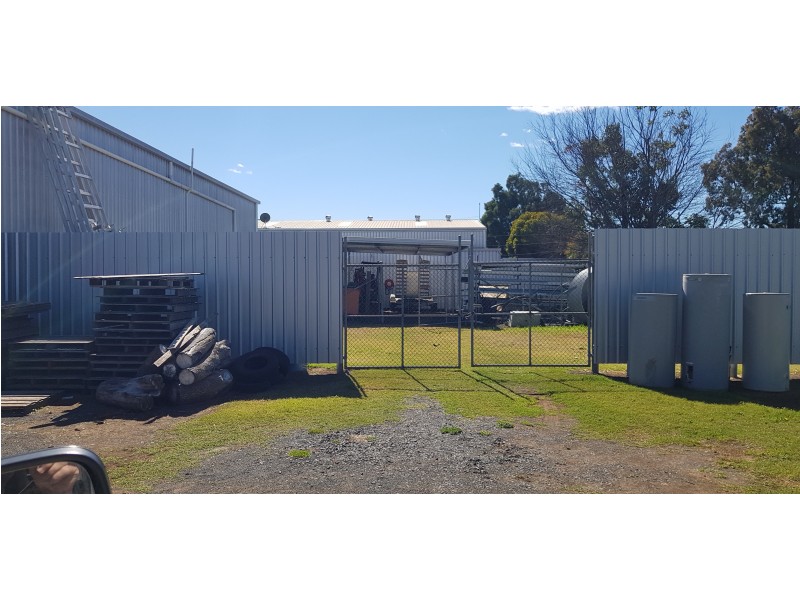 3/193 Bridge Street, Oakey QLD 4401