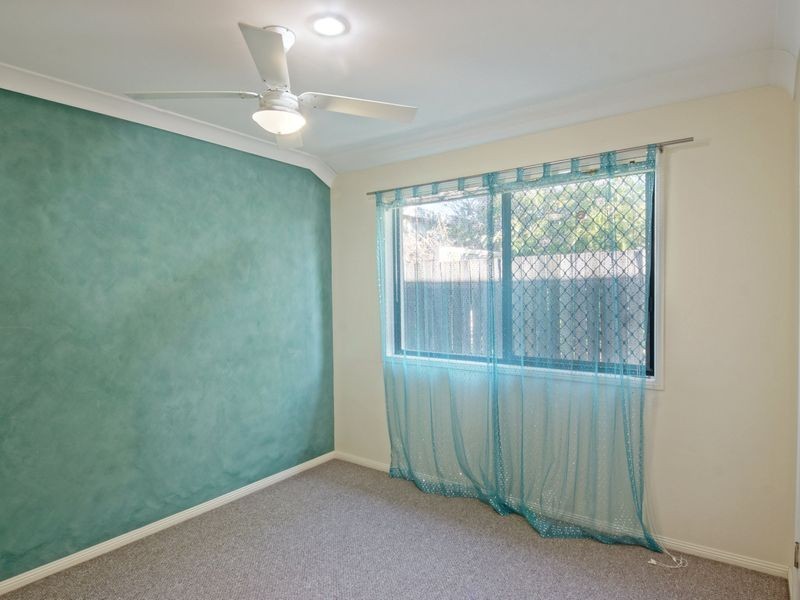 1/220 Campbell Street, Newtown QLD 4350