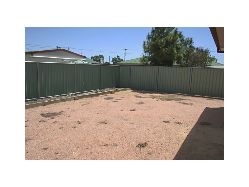 4/3 Berghofer Drive, Oakey QLD 4401
