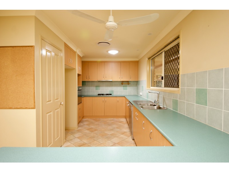 9 Belclaire Drive, Westbrook QLD 4350