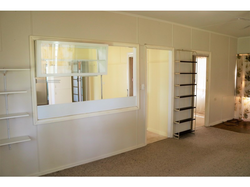 29 Aubigny Road, Oakey QLD 4401