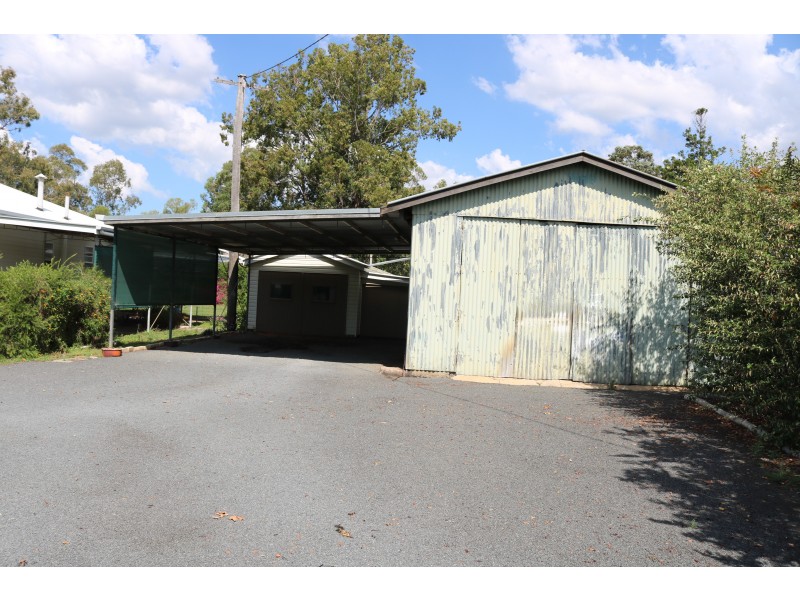 29 Aubigny Road, Oakey QLD 4401