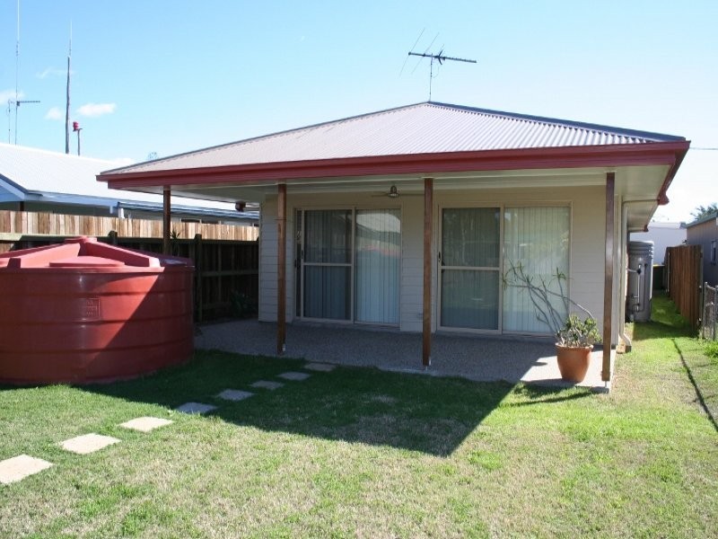 3 Desmond Street, Oakey QLD 4401