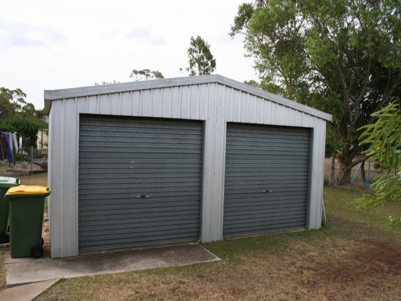 10 Aruma Drive, Oakey QLD 4401