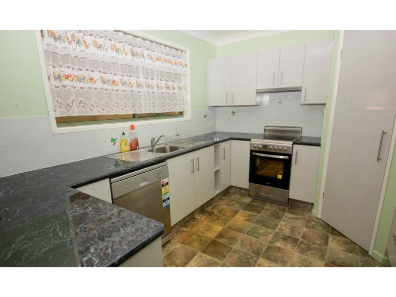 10 Aruma Drive, Oakey QLD 4401