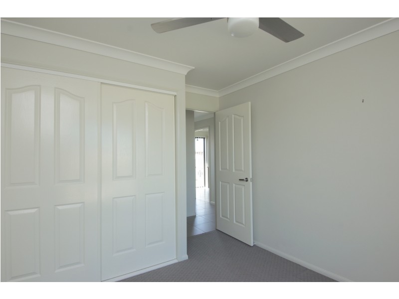 30 Berghofer Drive, Oakey QLD 4401