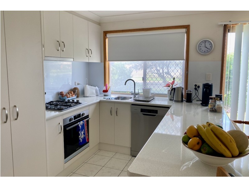 19 Joseph Street, Oakey QLD 4401