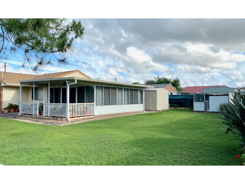 19 Joseph Street, Oakey QLD 4401
