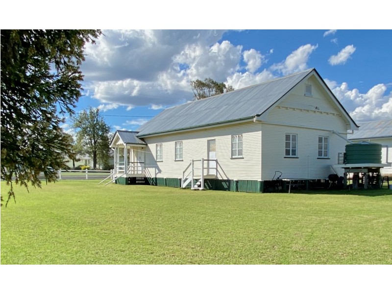 10 Margaret Street, Maclagan QLD 4352