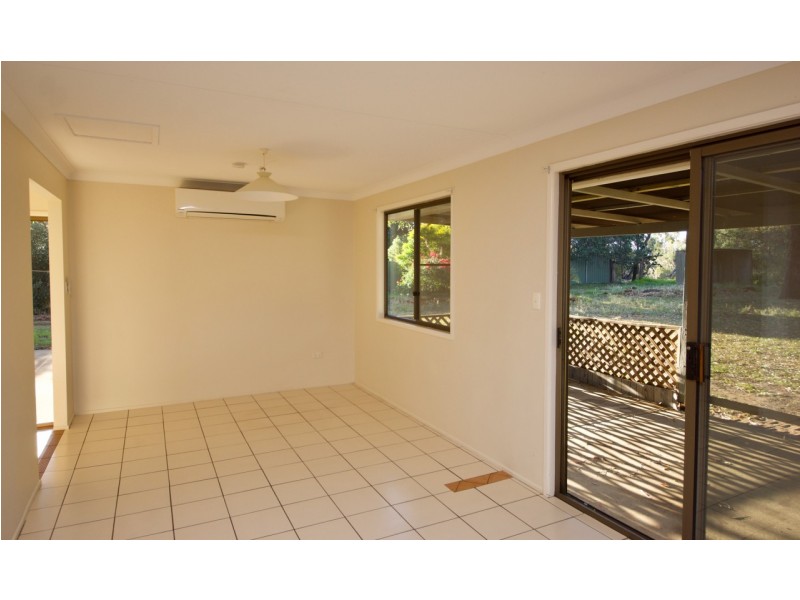 3 Wilga Avenue, Oakey QLD 4401