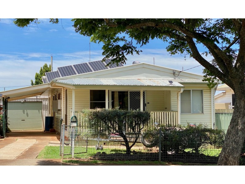 20A Chamberlain Street, North Toowoomba QLD 4350