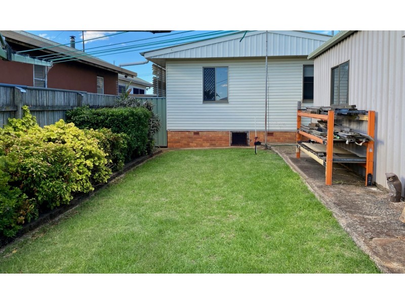 20A Chamberlain Street, North Toowoomba QLD 4350
