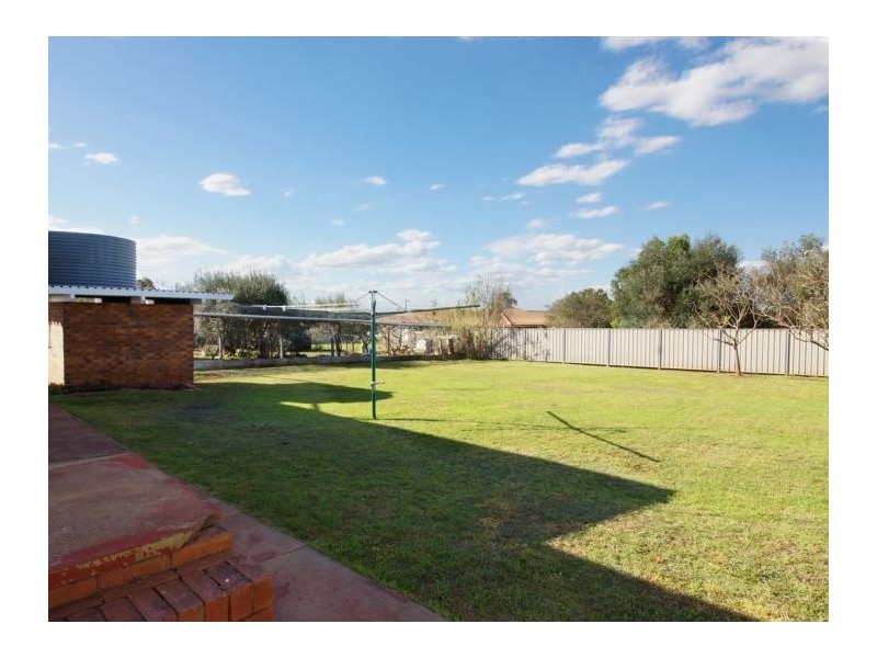 59 Toowoomba Road, Oakey QLD 4401