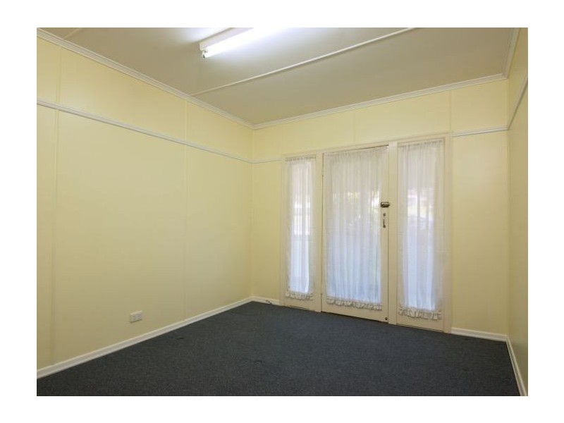 59 Toowoomba Road, Oakey QLD 4401