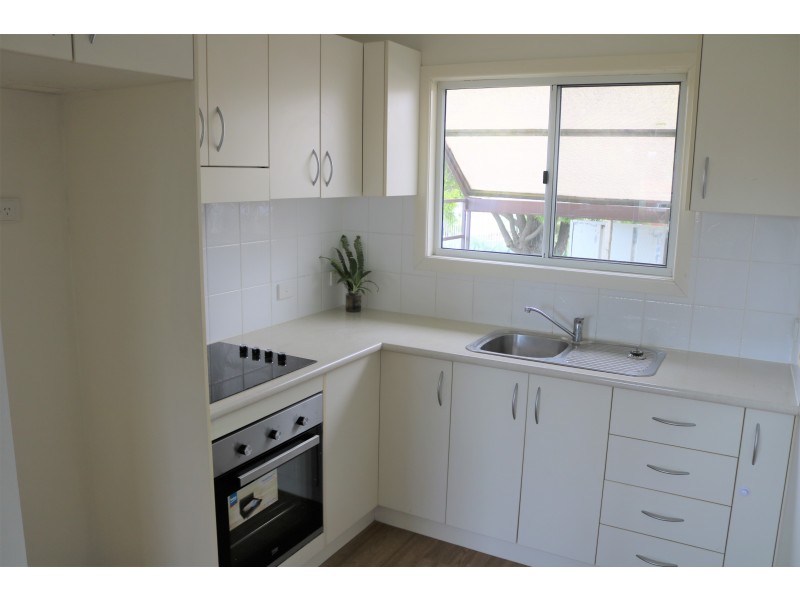 73 Proposch Street, Oakey QLD 4401