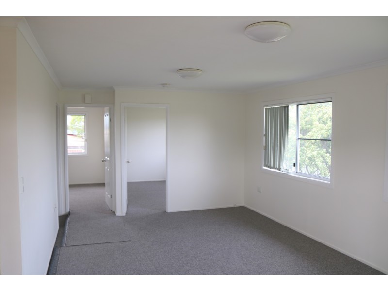 73 Proposch Street, Oakey QLD 4401