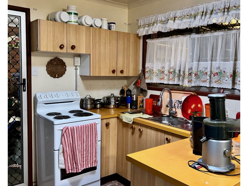 11 Wilkie Street, Oakey QLD 4401