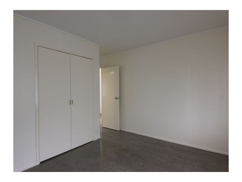 2/23 York Street, Oakey QLD 4401