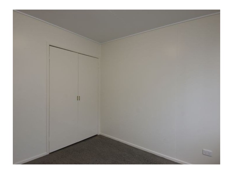 2/23 York Street, Oakey QLD 4401