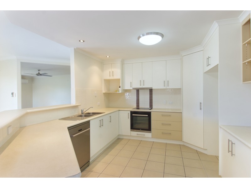 16 Lynne Court, Oakey QLD 4401