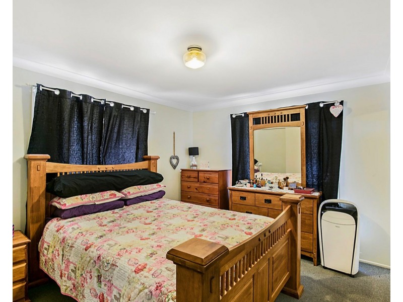28 Aylmer Street, Oakey QLD 4401