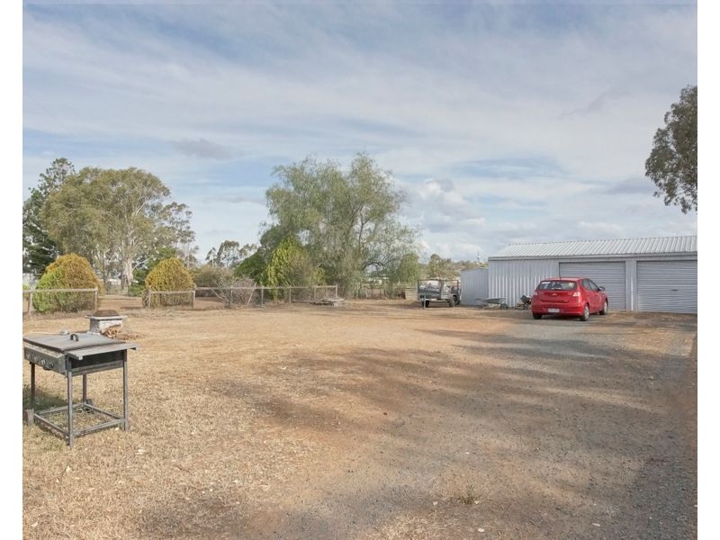87 Lorrimer Street, Oakey QLD 4401