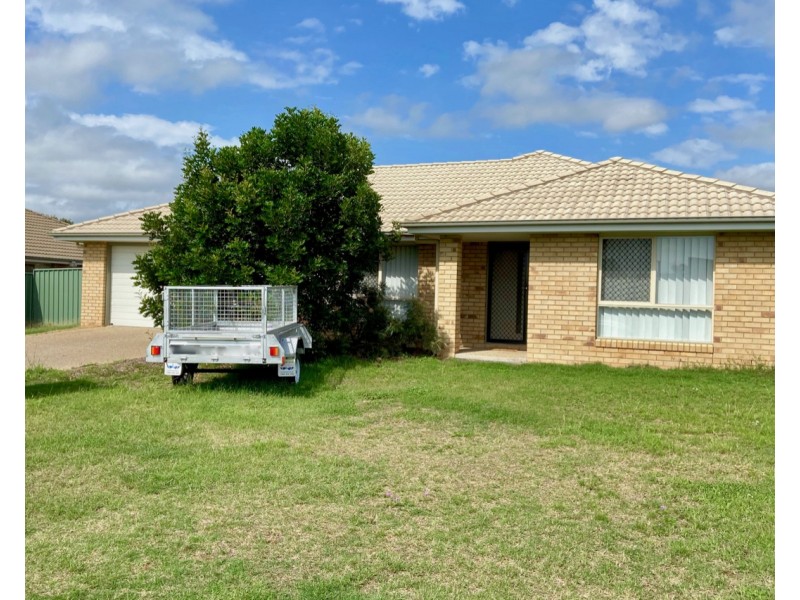 29 Murray Street, Oakey QLD 4401