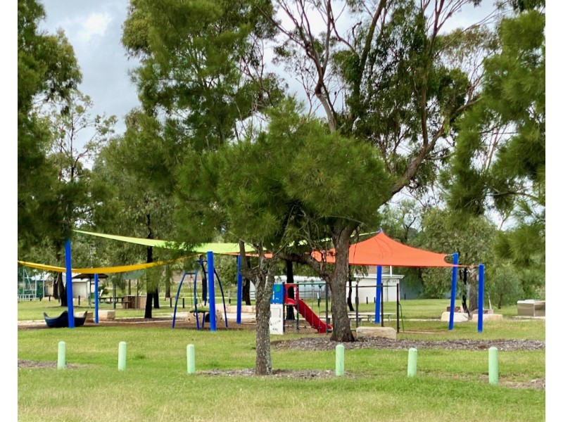 63 Oakey Cooyar Road, Kulpi QLD 4352