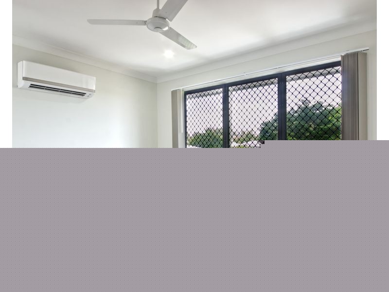 2/6 Monash Lane, Newtown QLD 4350