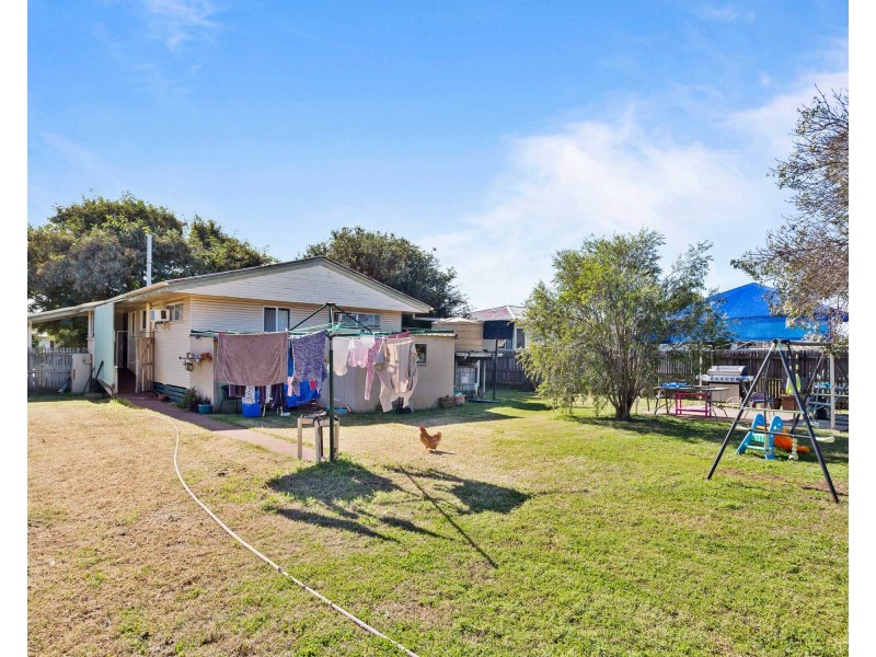 22 James Street, Oakey QLD 4401