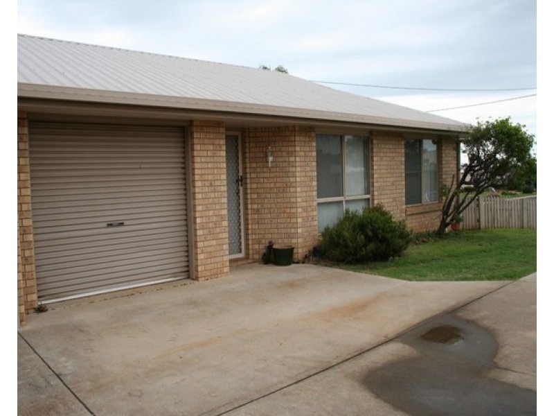 1/24 Weise Street, Oakey QLD 4401