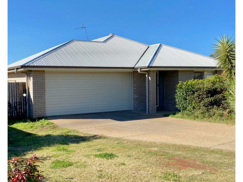 18 Joann Court, Oakey QLD 4401