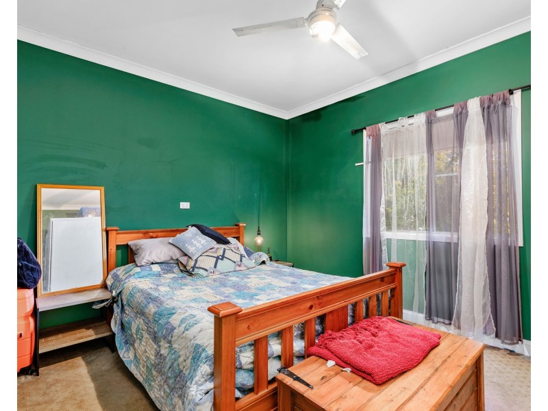 7 West Street, Oakey QLD 4401