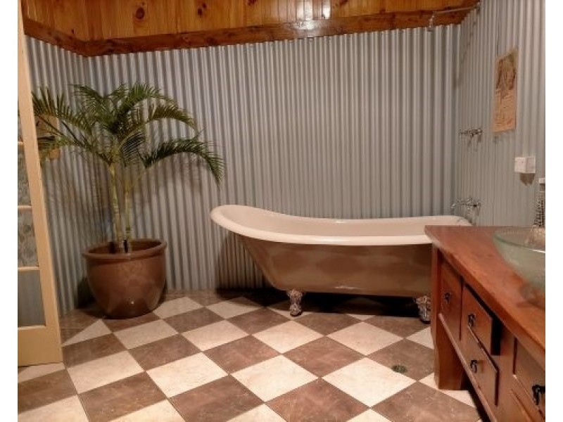 53 Cane Farm Rd, Alberton QLD 4207