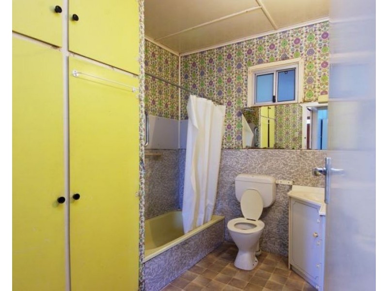 15 Cribb Street, Oakey QLD 4401