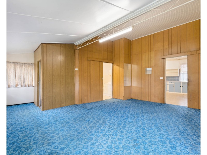 97-99 Bridge Street, Oakey QLD 4401