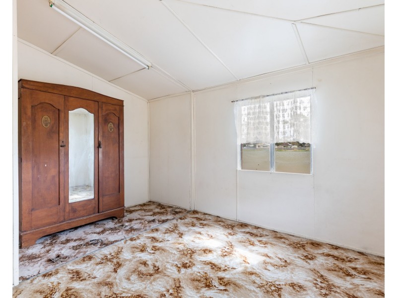 97-99 Bridge Street, Oakey QLD 4401
