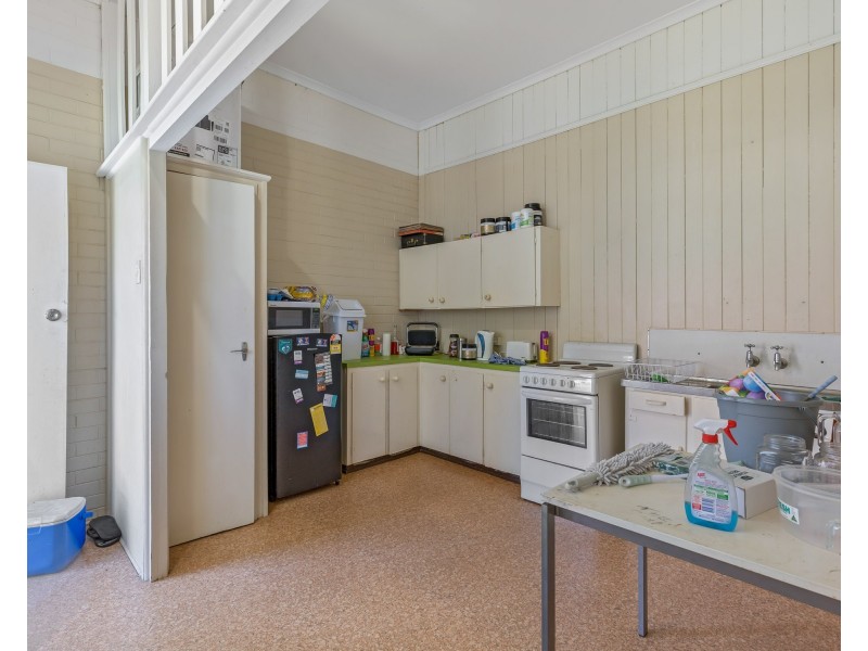 56 York Street, Oakey QLD 4401