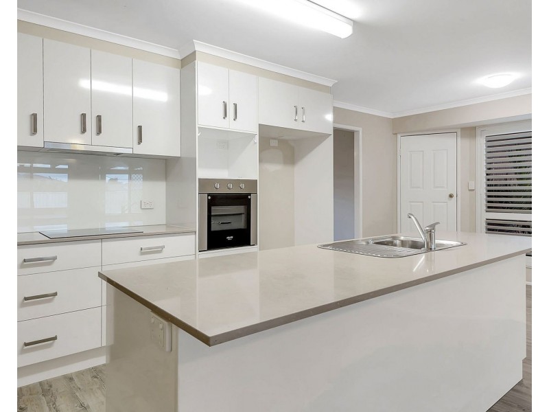 10 Joseph Street, Oakey QLD 4401