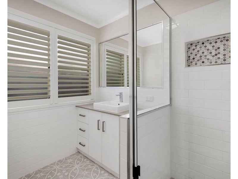 10 Joseph Street, Oakey QLD 4401