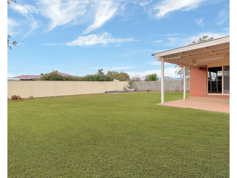 10 Joseph Street, Oakey QLD 4401