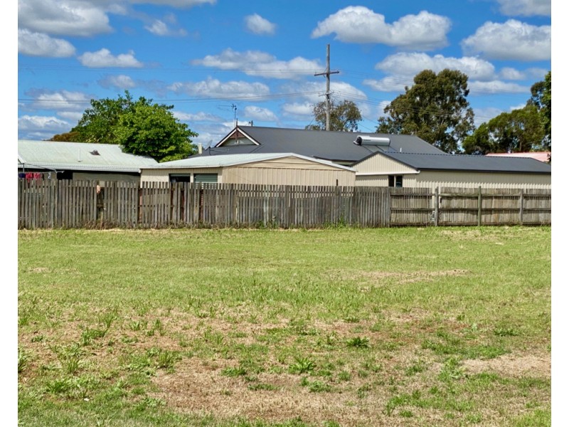 19 Lynne Court, Oakey QLD 4401